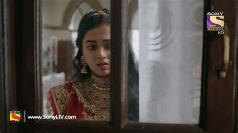 Tejaswi Prakash Rishta Likhenge Hum Naya GIF - Tejaswi Prakash Rishta ...