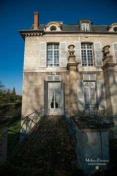 Empress Josephine's roses. Napoleon & Josephine Bonaparte residence, Château de Malmaison, Rueil ...