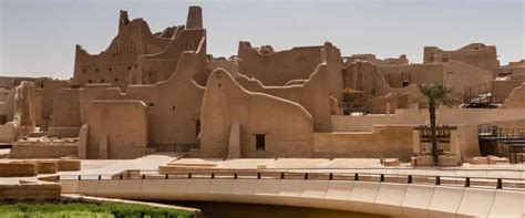 Diriyah Season 2022-2023: Explore the Rich Saudi Culture and Heritage