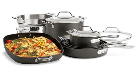 13 Best Nonstick Cookware Sets to Buy in 2021 - Woman's World