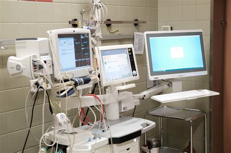 What Type Of Computers Are Used In Hospitals at Scott Saenz blog