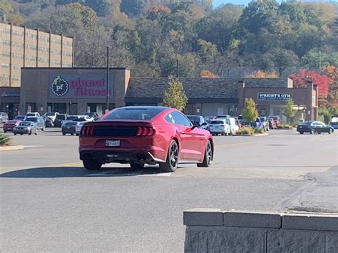 What are the rims on this Ford Mustang? : r/rims