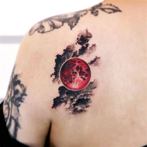 Aggregate more than 70 blood moon tattoo gallery super hot - in.cdgdbentre