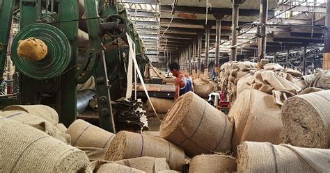 Analysis of Jute Industry in West Bengal : Economics, Politics and Other Factors - Niti Tantra