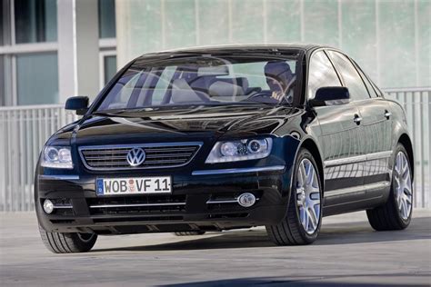 Volkswagen Phaeton: Latest News, Reviews, Specifications, Prices ...