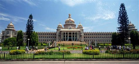 Proud Heritage Structure of Vidhana Soudha, Bangalore – The Talkative Man