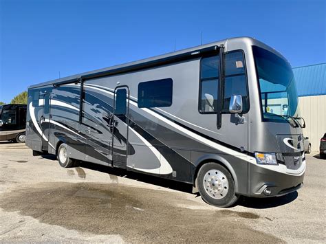 2019 Newmar RV Canyon Star 3927 - TOY HAULER YEAR END DISCOUNT! SAVE ...