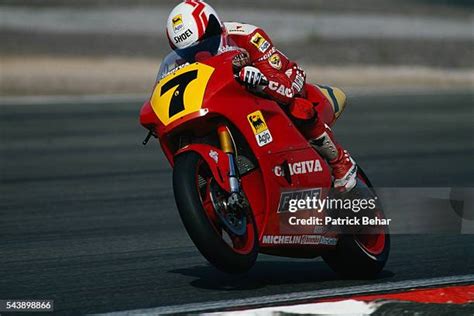 Eddie Lawson Motorcycle Racer Photos and Premium High Res Pictures - Getty Images