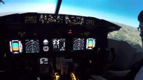 Flying a full 737-800 cockpit flight simulator! - YouTube