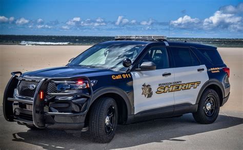 New Muskegon sheriff cruisers designed to attract attention - mlive.com