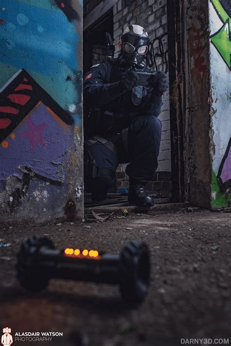 Sledge Cosplay : r/Rainbow6