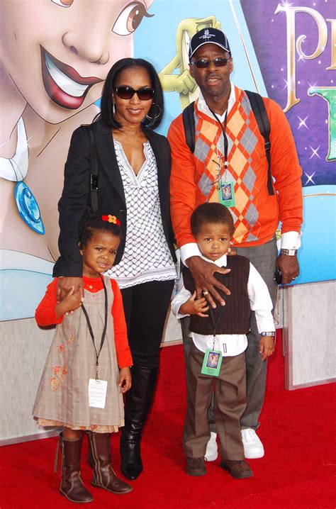 Angela Bassett's Kids Taught to Be 'Smart' and 'Compassionate'