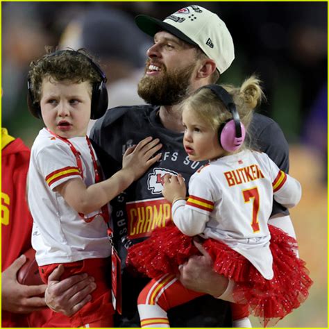 Is Harrison Butker Single? Meet the Kansas City Chiefs Player’s Wife ...