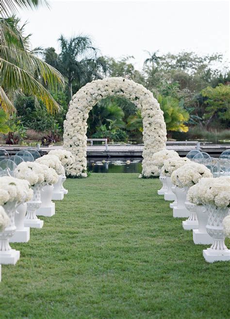 Wedding Florist | Wedding Flower Ideas | Wedding Florist Cost