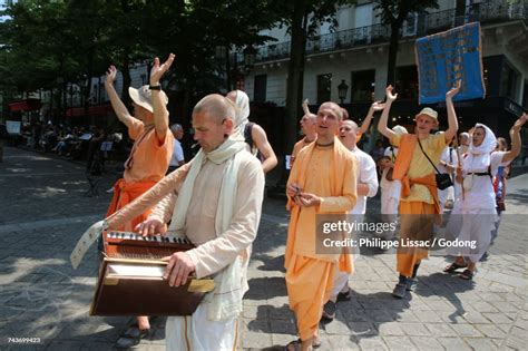 Iskcon Devotees Chanting And Dancing In Paris France High-Res Stock Photo - Getty Images