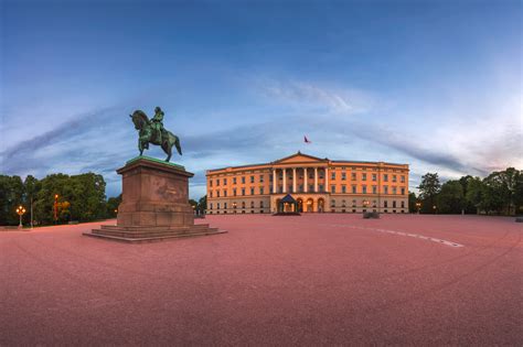 Royal Palace in the Morning, Oslo, Norway | Anshar Images