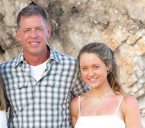 Troy Aikman Daughters: Meet Troy Aikman's Children Alexa Marie Aikman ...