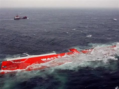 Top 10 Container Ship Accidents In The World