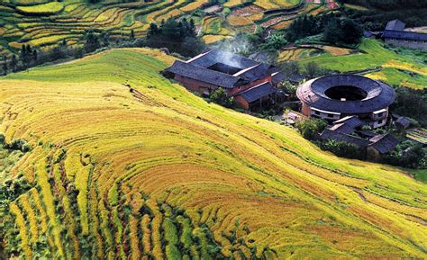 http://www.amazingchina.com/PackageTour/Tours/classic-4-Day-Hakka-Culture-Tour-to-West-Fujian ...