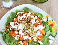 Baby spinach salad with roasted carrots, feta and pistachios - Craftfoxes