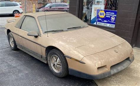 3,632 Actual Miles! 1986 Pontiac Fiero SE | Barn Finds