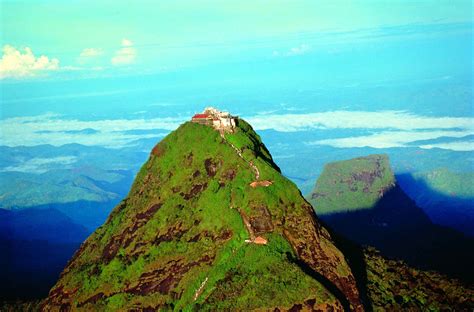 Sri Pada (Adam's Peak) | Adam's peak sri lanka, Adam's peak, Sri lanka