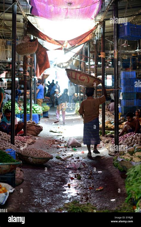 Market in Dhaka, Bangladesh, Asia Stock Photo - Alamy