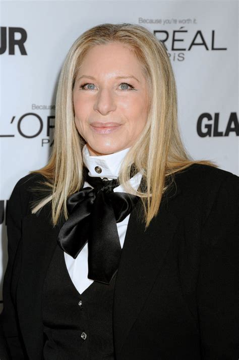 Barbra Streisand Joins 2016 Tony Awards Presenters