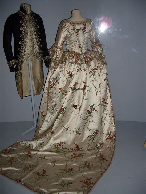 V&A: Court dress, 1775-1800 | moorina | Flickr