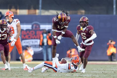 Defense, special teams come up big in Gophers’ Pinstripe Bowl victory ...