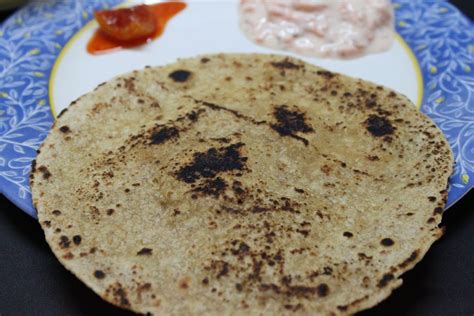 My Aromatic Kitchen: Garlic Paratha (Frozen and/or Ready To Eat)