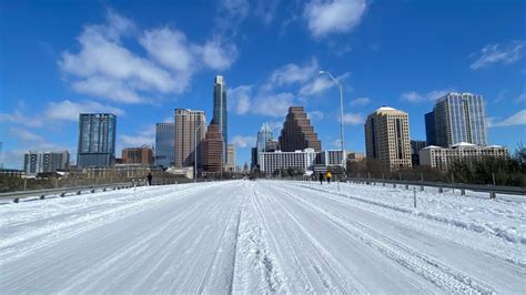 Winter Storm Uri Blasts Through Texas // The Roundup