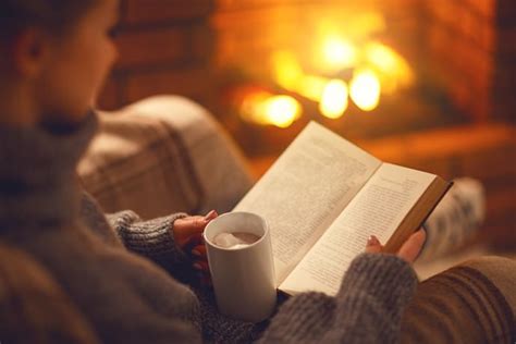 9 Cozy Fall Books for Chilly Weather - 31 Daily