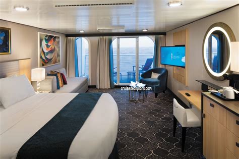 Symphony of the Seas Junior Suite Stateroom