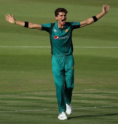 Shaheen Afridi Captain, Wedding, Age, Height, Wife, Family & Biography