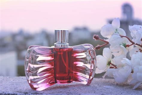 A Beauty Fashion & Lifestyle Blog by Bhagyashree | Floral perfumes, Spicy perfume, Classy perfume