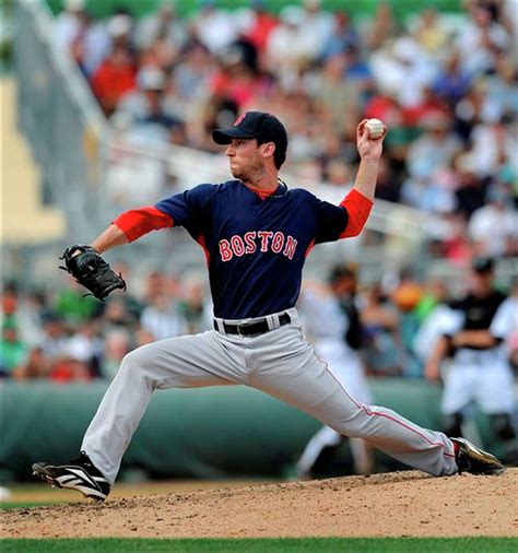 Photos: Craig Breslow signs with Red Sox