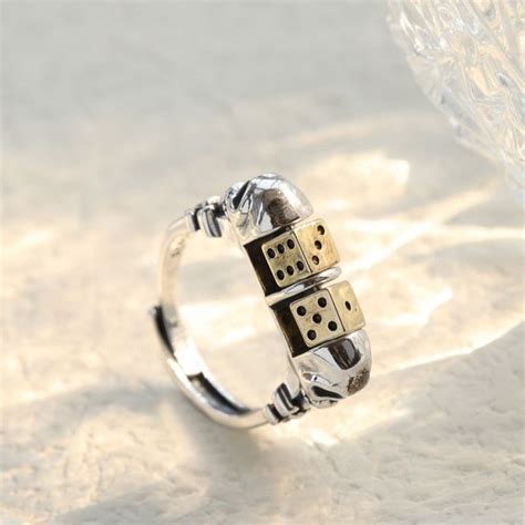 Silver Dice Skull Ring - VVV Jewelry