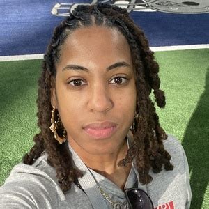 Basketball Coach in Jacksonville, FL | Yashavia T. | CoachUp