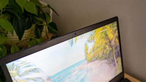 Acer's Aspire 1 is pleasing to the eye and wallet - CNET