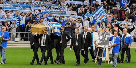 Marseille : les supporteurs de l’OM rendent hommage à Bernard Tapie