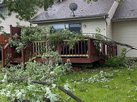 TWENTY IOWA COUNTIES DECLARED DISASTER AREAS FROM STORM DAMAGE - KSCJ 1360