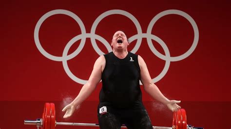 Laurel Hubbard crashes out of Olympic weightlifting final