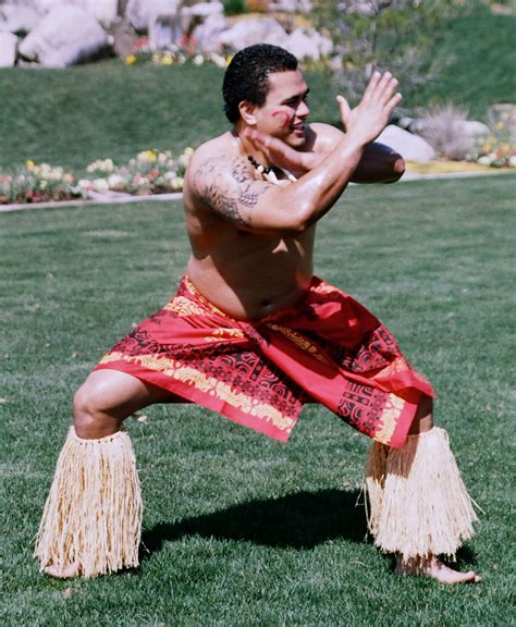 Polynesian Dancers or Performers, Luau Dancers | Pacific Generation