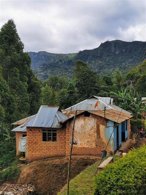 Tanzania (2). Lushoto. La cordillera Usambara. Silencio. | Alas y Viento