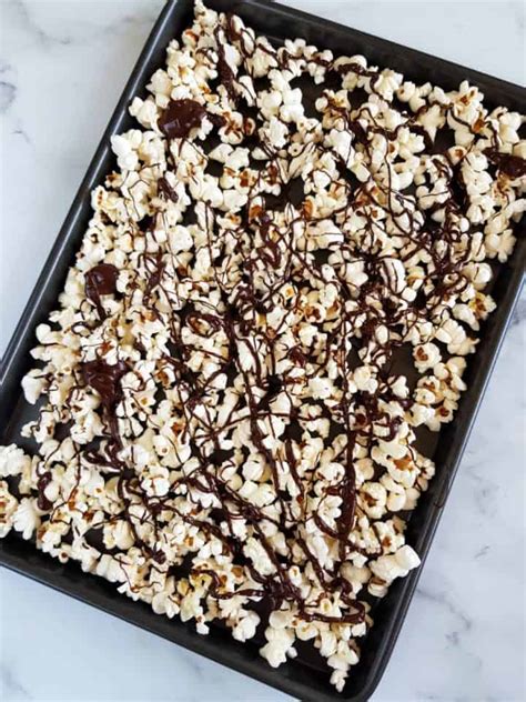 Chocolate Covered Popcorn {Healthy Snack} - Hint of Healthy