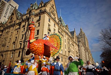 Macy's Thanksgiving Day Parade Transgender Controversy Explained - Newsweek