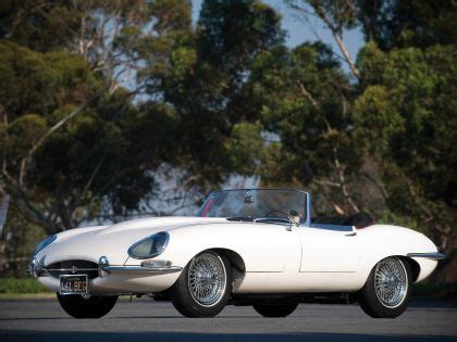 1961 Jaguar E-Type s1 roadster - Best quality free high resolution car images, pictures and photos.