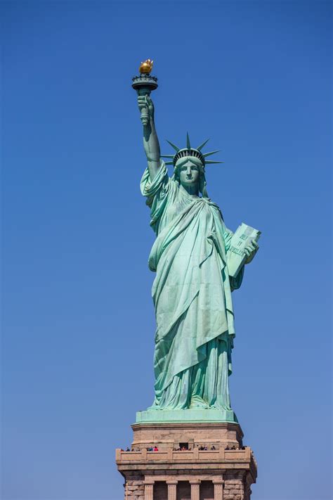 Statue Of Liberty Photos : Postal Service Accidentally Put Vegas Statue ...