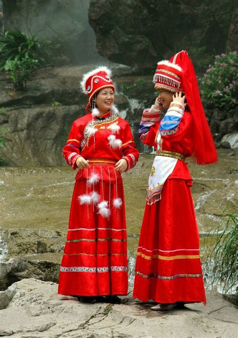 Guilin, China: Women in Zhuang Clothing Editorial Photo - Image of hill ...